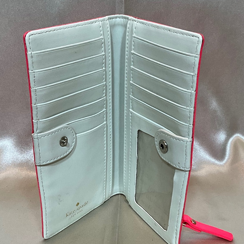 Kate Spade Hot Pink wallet. 9-H7B - Picture 8 of 8